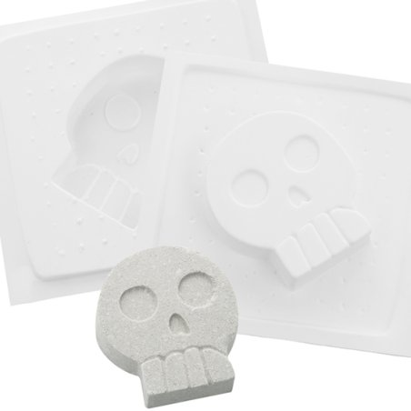 Descubre en Gran Velada moldes originales para crear tus propias bombas de baño, incluyendo diseños de calaveras. ¡Todos los mat