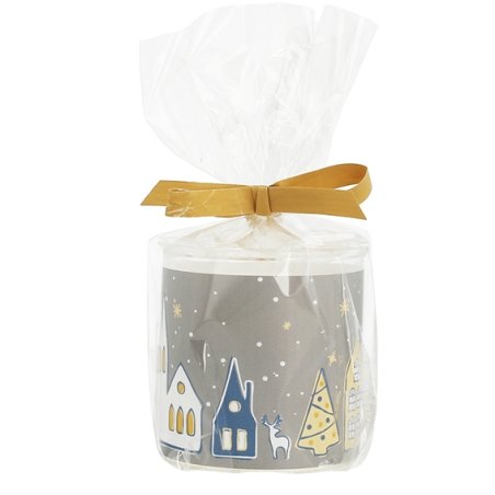 Descubre nuestro completo kit navideño para crear velas decoradas con facilidad. ¡Con receta, materiales y adorables pegatinas! 