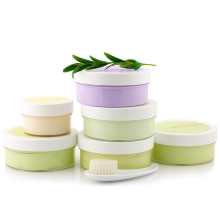 Venta al por mayor de tarros para cremas con descuentos por cantidad. Son transparentes, de 100 ml y tapa blanca. Amplio catalog