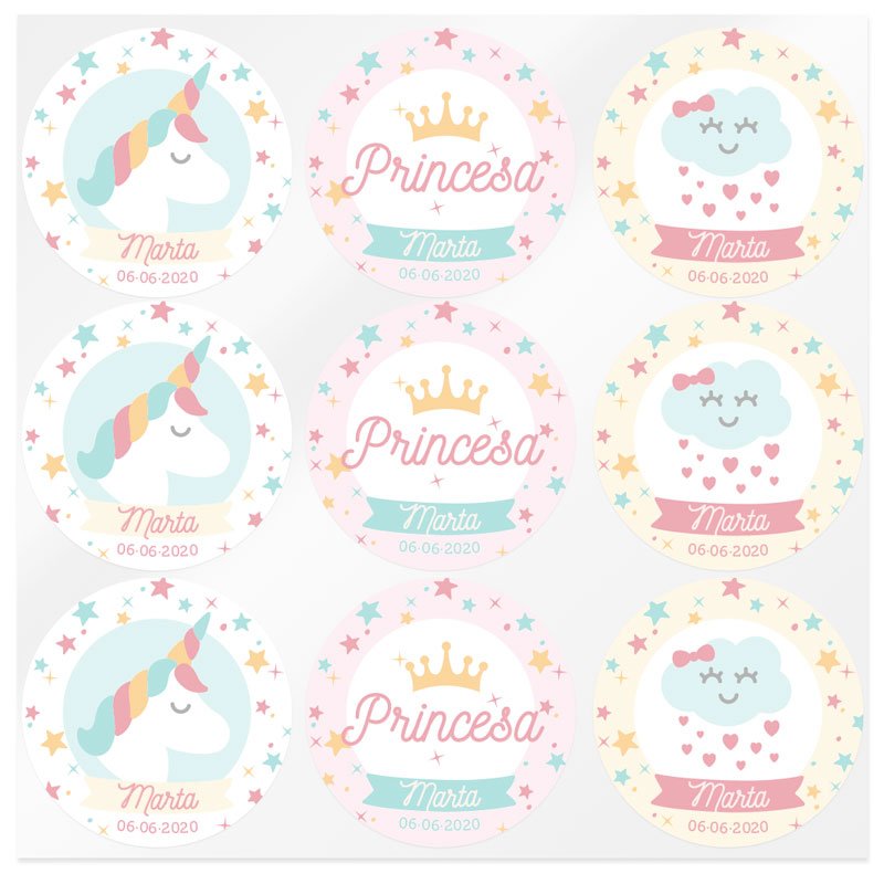 En Gran Velada puedes comprar pegatinas personalizadas para bautizos y comunion, como estas de unicornio y princesa. Amplio catá