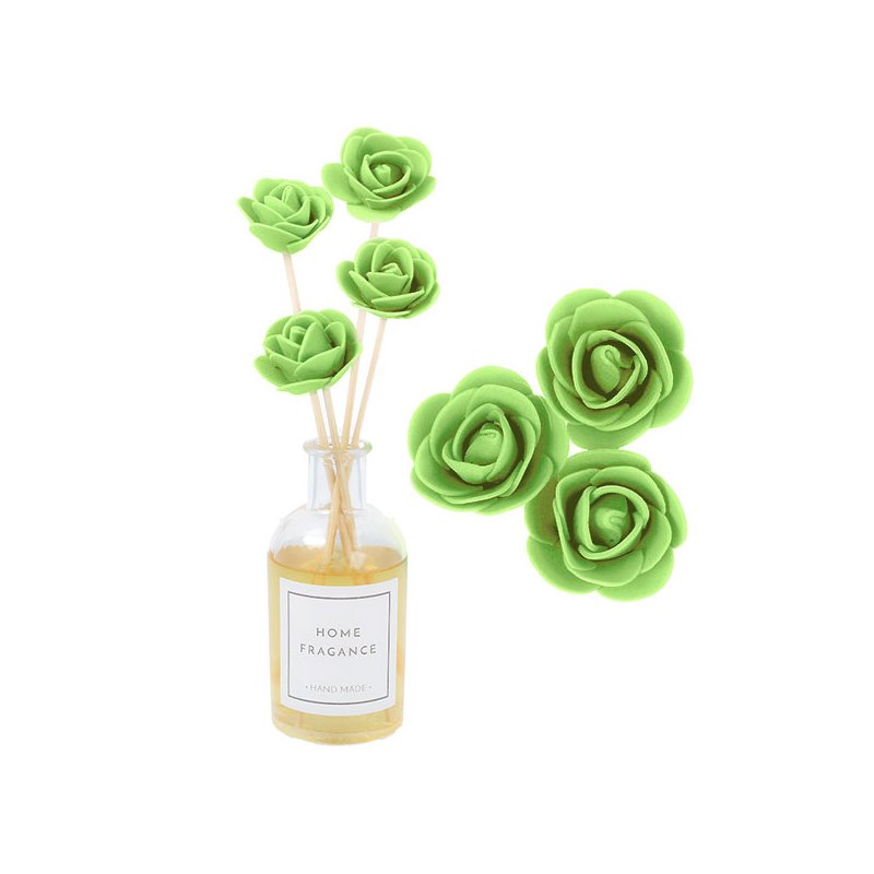 Varillas de rattan para mikado en Gran Velada. Con flores en vibrante verde pistacho. ¡Absorción fácil y disponibles en varios c