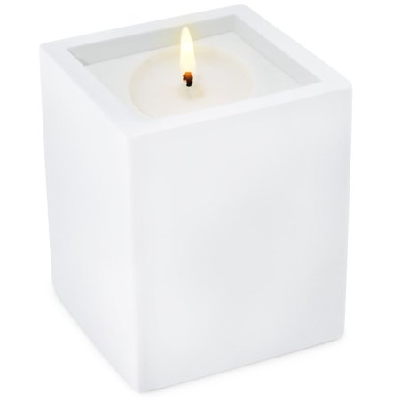 En Gran Velada puedes comprar moldes de silicona para hacer portavelas, como este en forma de cubo. Resistente y fácil de usar. 