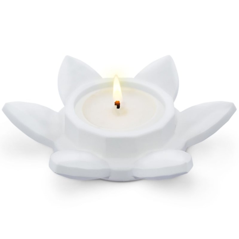 ¡Descubre en Gran Velada un molde de silicona para portavelas en forma de flor de loto! Resistente y fácil de usar. ¡Haz tus pro