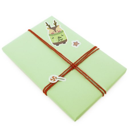 En Gran Velada puedes comprar pegatinas de Navidad, como este mix, ideal para el packaging de tus detalles. Amplio catálogo. ¡Ca