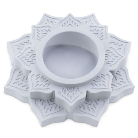 Descubre en Gran Velada exquisito molde de silicona para portavelas con diseño de loto. ¡Resistente, fácil de usar y envíos rápi