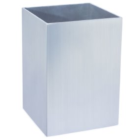 Moule carré 7x7x10 cm en métal pour bougies