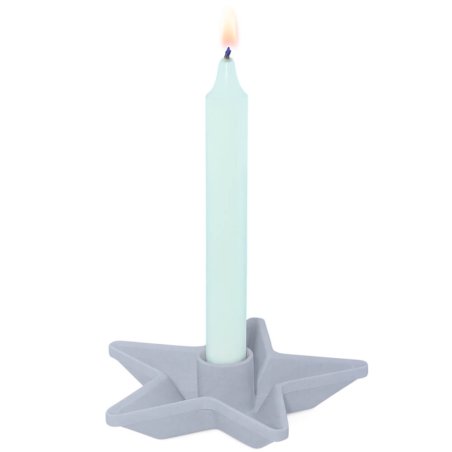 En Gran Velada puedes comprar moldes de silicona para hacer portavelas, como este estrella para candelabro. ¡Resistente y fácil 