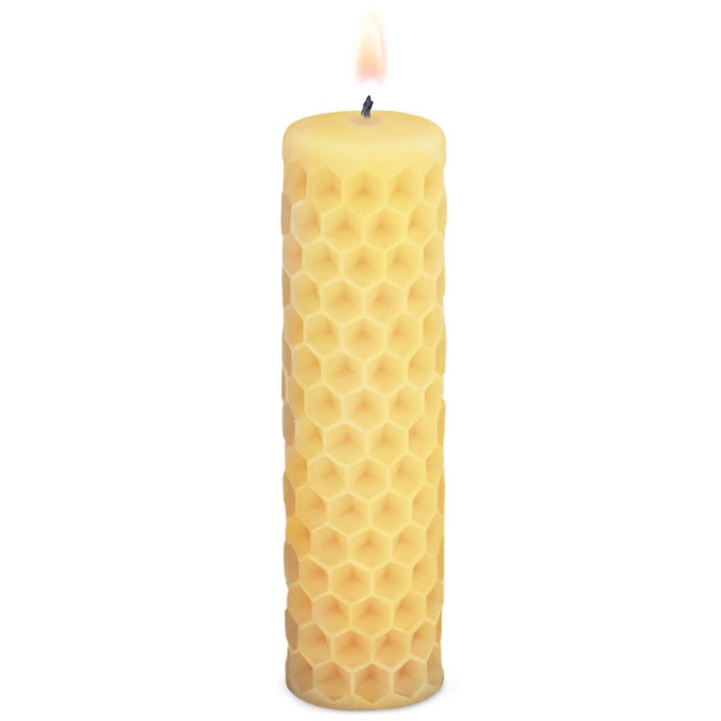 En Gran Velada puedes comprar moldes de silicona para hacer velas, como este cirio panal alargado. Resistente y fácil de usar. E