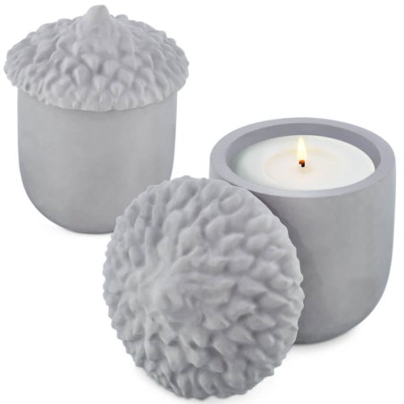 En Gran Velada puedes comprar moldes de silicona para hacer recipientes con tapa para velas, como este de bellota. ¡Fácil de usa