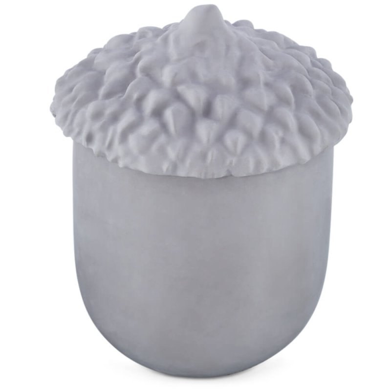 En Gran Velada puedes comprar moldes de silicona para hacer recipientes con tapa para velas, como este de bellota. ¡Fácil de usa