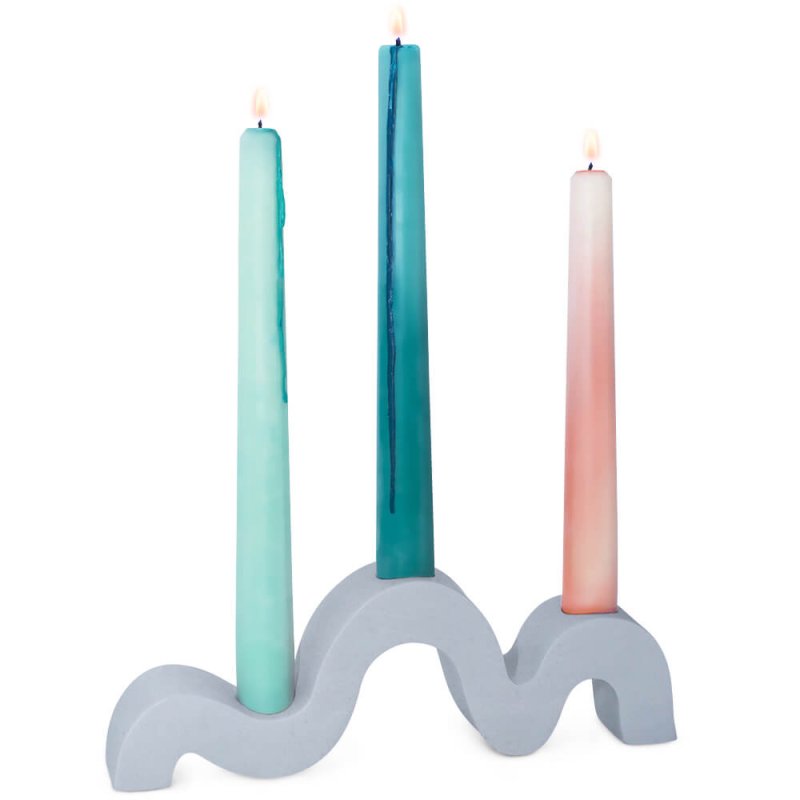 En Gran Velada puedes comprar moldes de silicona para hacer portavelas, como este triple montaña. ¡Resistente y fácil de usar! E
