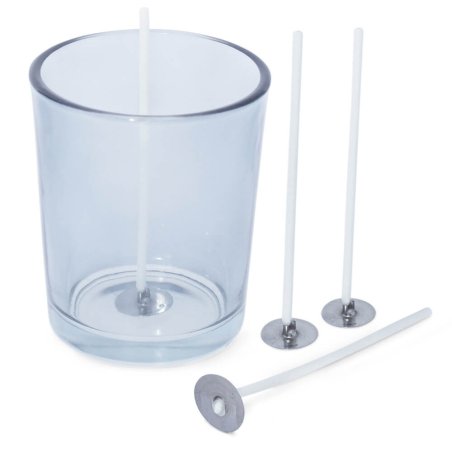 En Gran Velada puedes comprar mechas enceradas de 8 cm de largo + portamechas, ideales para hacer velas en recipiente. ¡Fáciles 