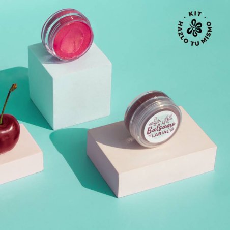 Aprende a hacer balsamo de labios casero con este completo kit de Gran Velada. Incluye materiales e instrucciones. Facil de hace