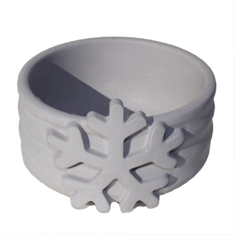 Descubre el molde copo de nieve para macetas de cemento en Gran Velada. Ideal para crear maceteros DIY con diseño único. ¡Compra
