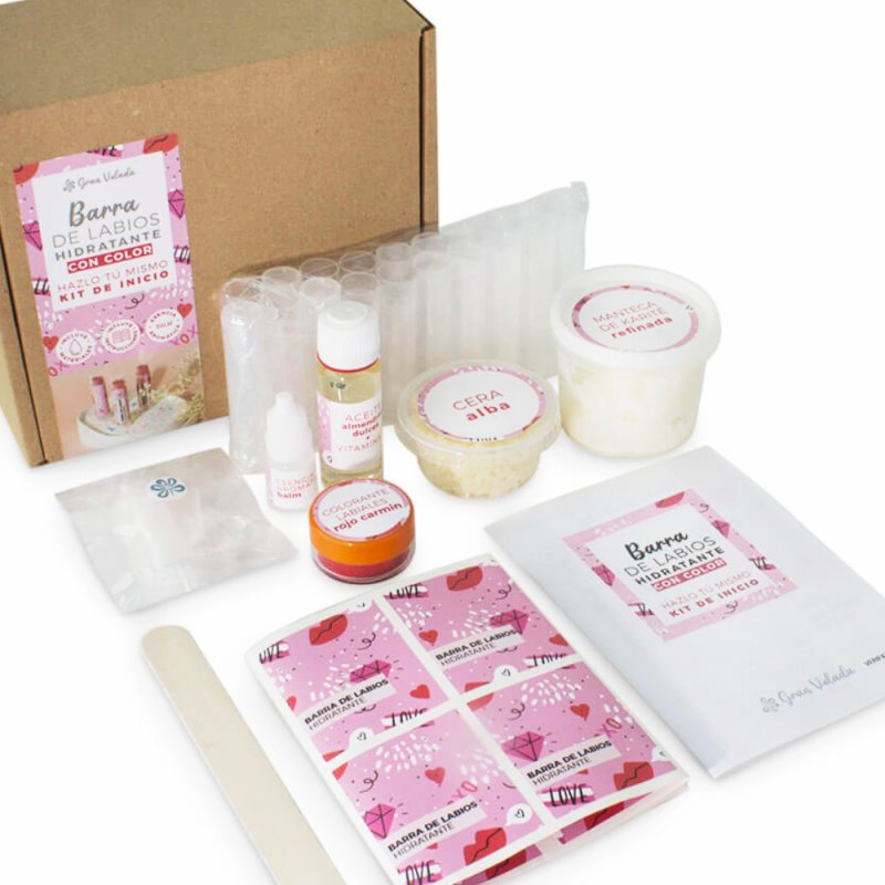 Con este kit de Gran Velada aprenderás como hacer barra de labios casera. Incluye ingredientes y receta paso a paso. Facil de us