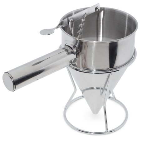 Descubre el embudo grande de metal para envasar en Gran Velada. Resistente y práctico, ideal para jabones líquidos, velas y crem
