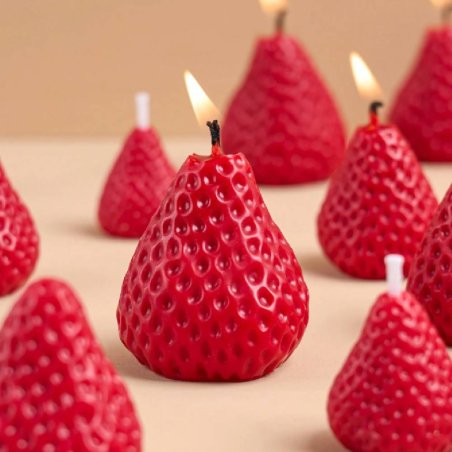 Haz velas o jabones con forma de fresa gracias a este molde en silicona. Realista, flexible y muy fácil de usar. - Cómo hacer Mo