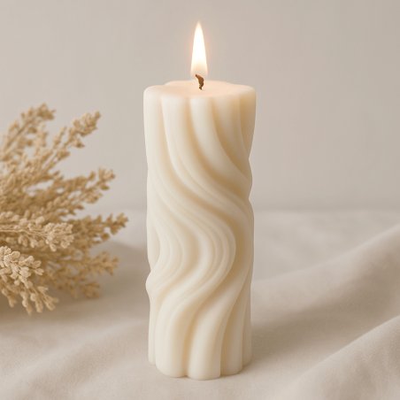 ¡Descubre nuestros exclusivos moldes de silicona para velas en Gran Velada! Moldea tus creaciones con el elegante tubular flor s