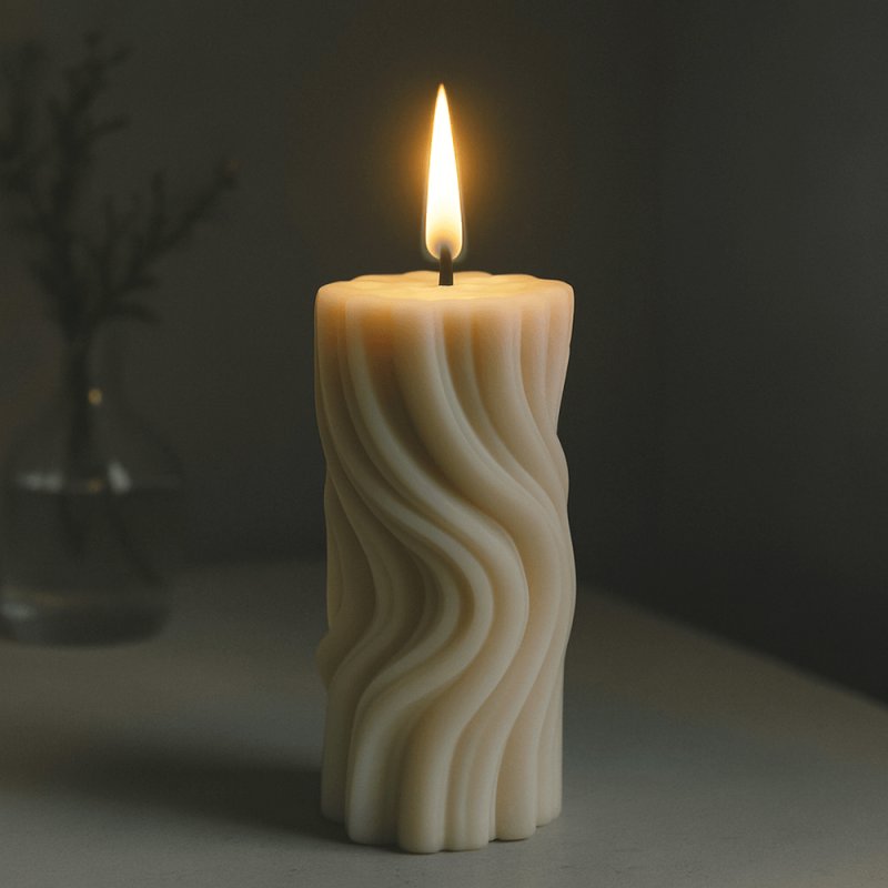 ¡Descubre nuestros exclusivos moldes de silicona para velas en Gran Velada! Moldea tus creaciones con el elegante tubular flor s