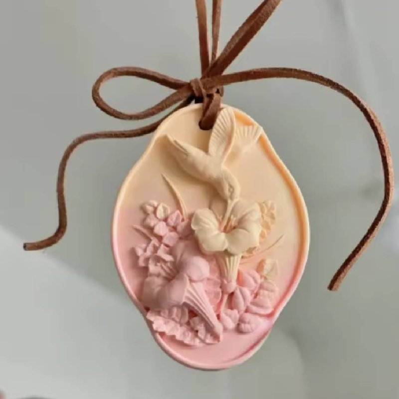 Haz ambientadores sólidos decorativos con este molde de silicona lleno de detalles. Ideal para colgar en coche o armarios. - Cóm