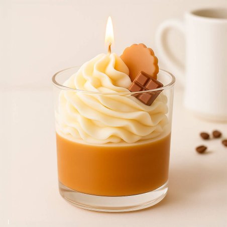 Cera velas chantilly por mayor. Ideal para velas decorativas con efecto nata. Formato 20 kg. ¡Compra profesional en Gran Velada!