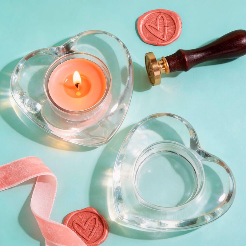 Descubre en Gran Velada portavelas de cristal en forma de corazón. Amplia variedad de modelos. Envíos rápidos para tu hogar. ¡Ha