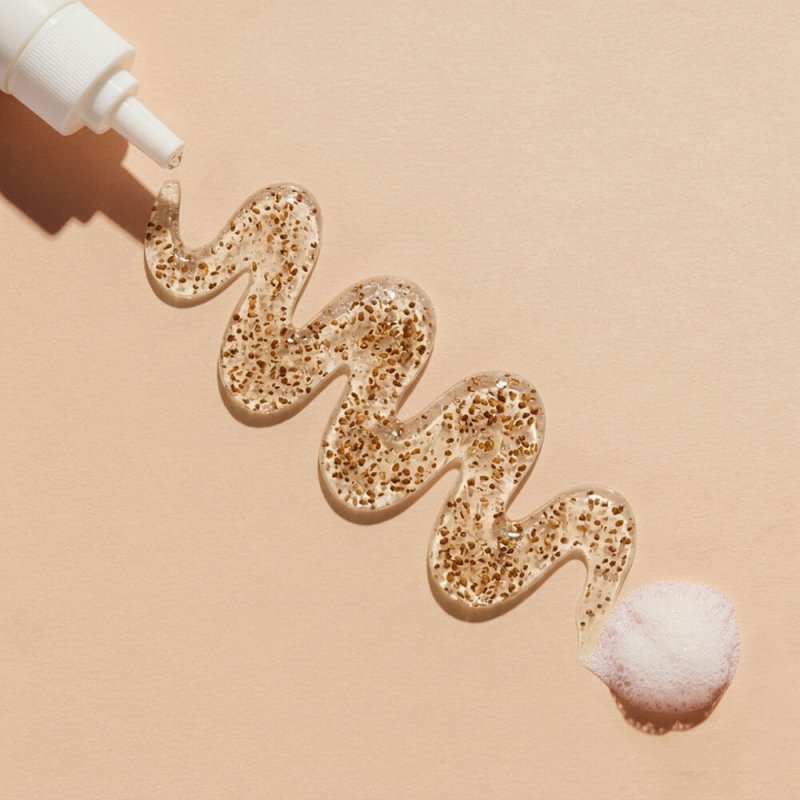 Descubre nuestras partículas exfoliantes de cáscara de nuez de 500 micras en Gran Velada. ¡Puras, naturales y biodegradables! En
