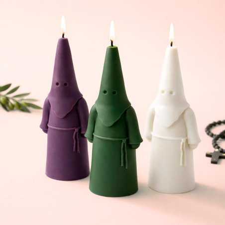 Molde en forma de nazareno para hacer velas. Permite crear velas decorativas con gran nivel de detalle. ¡Disponible ya en Gran V
