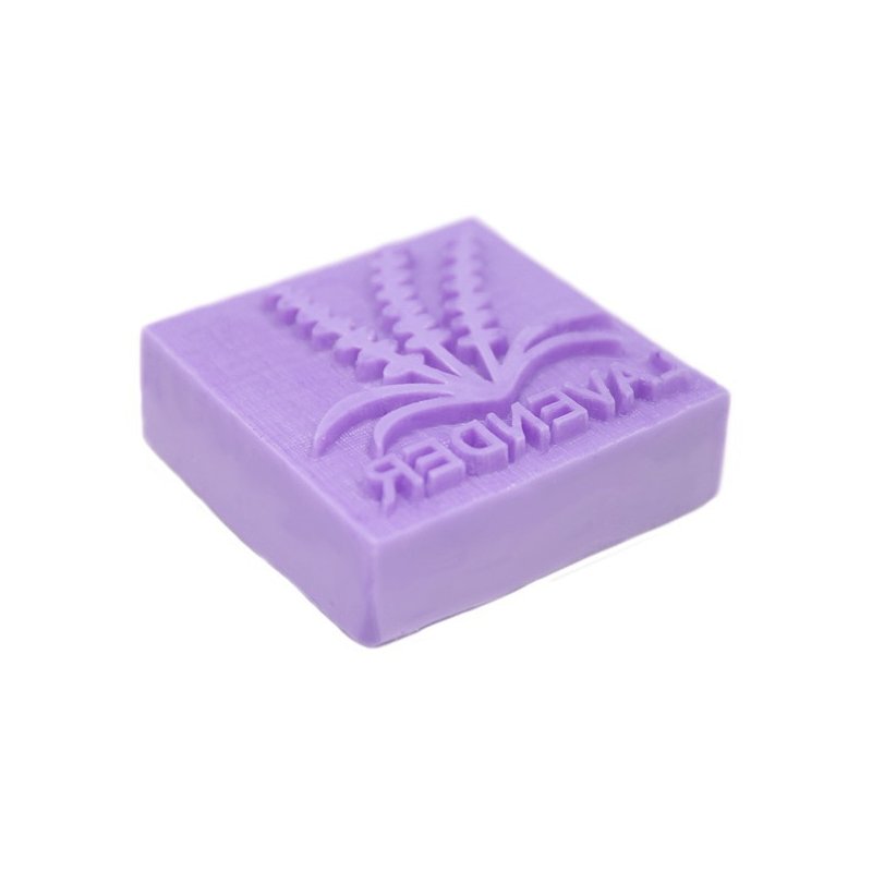 En Gran Velada puedes comprar sellos para jabones artesanales, como este bonito modelo de lavanda. ¡Fáciles de usar! Amplio catá