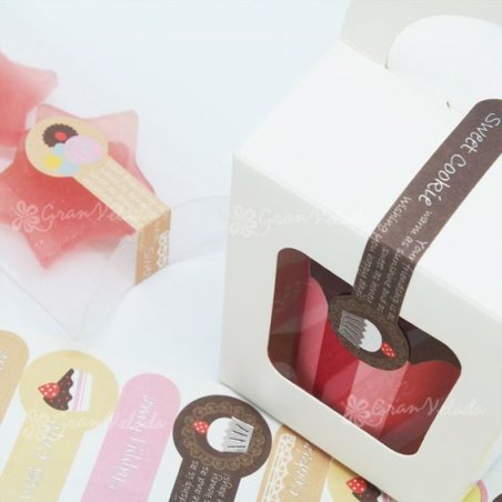 Descubre en Gran Velada pegatinas para packaging, como el irresistible modelo precinto sweet. Catálogo amplio, venta al por mayo