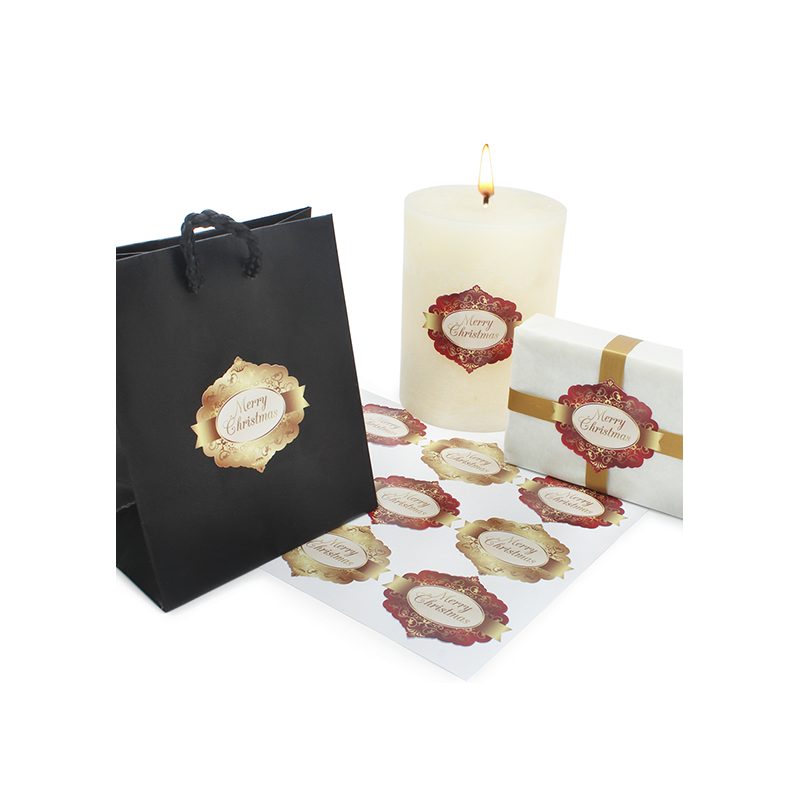 En Gran Velada puedes comprar pegatinas para packaging de Navidad, como este modelo merry x-mas gold. Amplio catálogo de pegatin