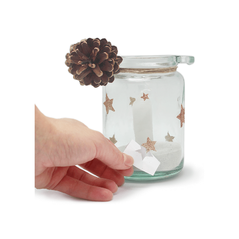 En Gran Velada puedes comprar plantilla de estrellas pequeñas para decorar y hacer manualidades. Es autoadhesiva, muy facil de u