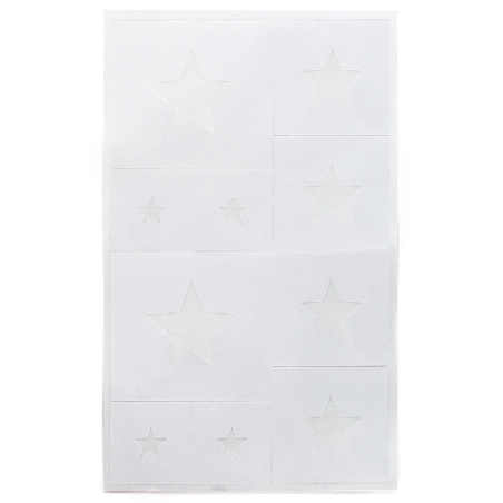 En Gran Velada puedes comprar plantilla de estrellas pequeñas para decorar y hacer manualidades. Es autoadhesiva, muy facil de u