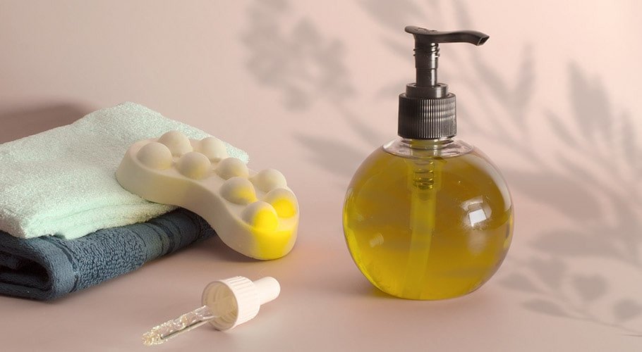 Embalagens para óleos de massagens.
